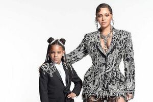 Бейонсе спела с дочерью трек Brown Skin Girl