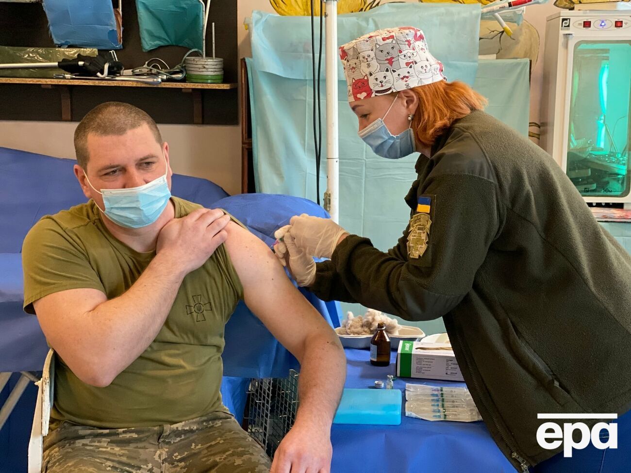 Вакцинацію військових у зоні ООС почали 25 лютого