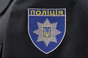 Лейтенанта полиции доставили в больницу и прооперировали