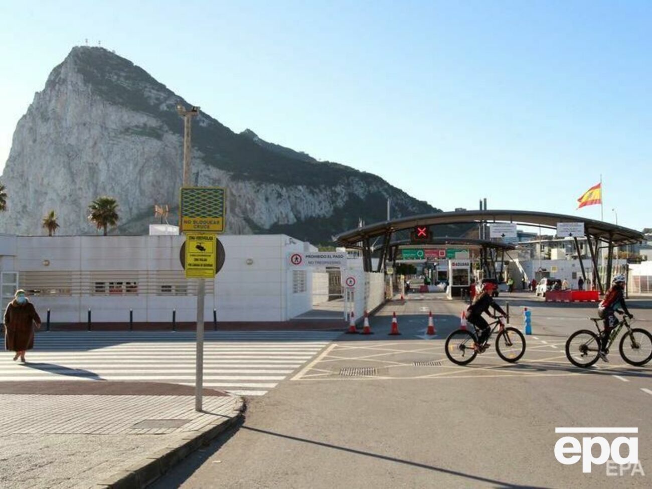 Населення Гібралтару становить приблизно 34 тис. осіб