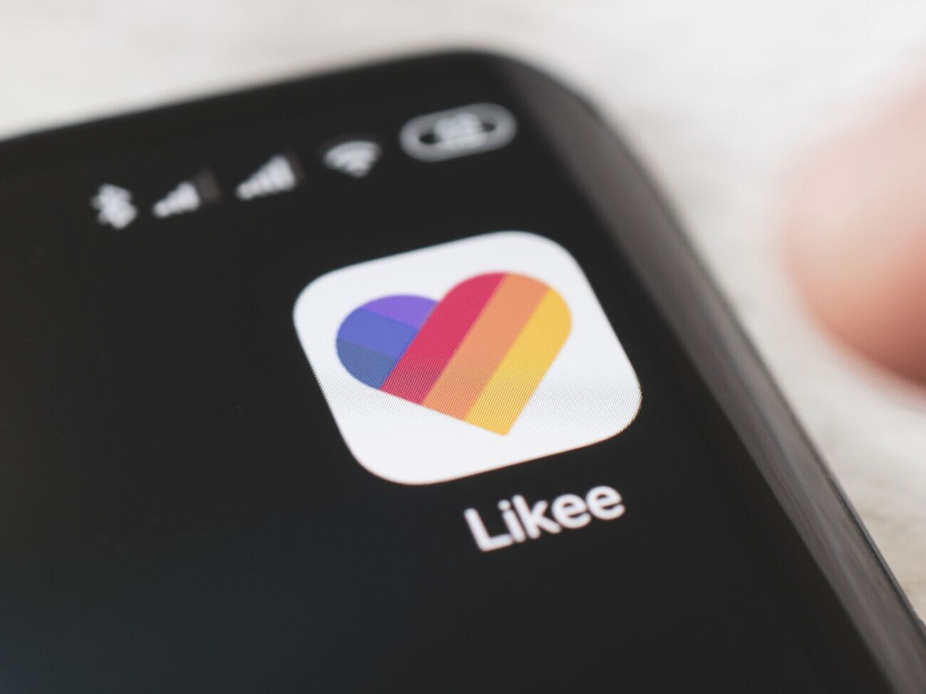 Соцсеть Likee заблокировала аккаунты блогеров