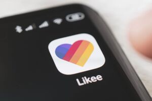 Соцсеть Likee заблокировала аккаунты блогеров