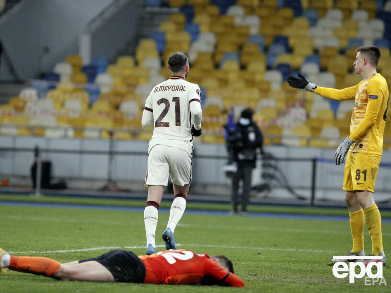 Испанский форвард "Ромы" Борха Майораль дважды забил вратарю "Шахтера" Трубину