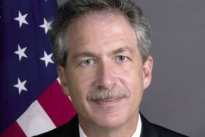 Дипломат Бернс возглавил Центральное разведывательное управление США