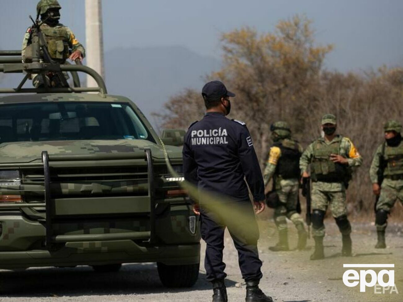 Преступников ищут подразделения армии, национальной гвардии и флота