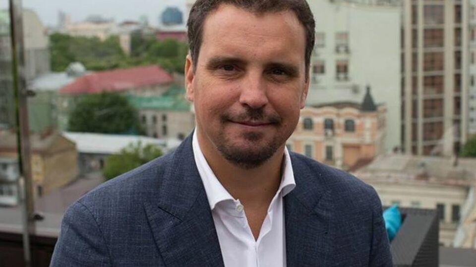 АМКУ разрешил компании Абромавичюса купить пакет акций Agro Region Stockholm Holding, который даст ей больше 75% голосов в высшем органе управления