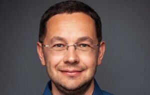 Владислав Чечеткин: На аренду 90 магазинов Rozetka, всех складов и всех наших офисов мы ежегодно тратим меньше, чем на банковскую комиссию