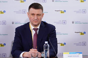 В перечне наиболее актуальных задач офиса также разработка карты взаимодействия с сегментами украинской экономики, отметил Мельник