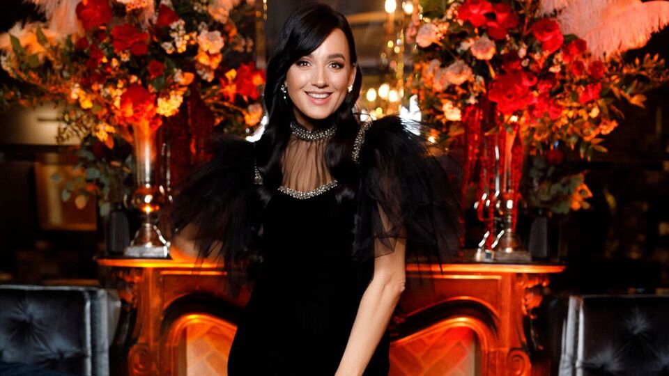 Коновалюк: Що може більше прикрасити жінку, ніж вбрання, у якому вона здатна почуватися королевою?