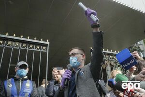 Сегодня суд рассматривал ходатайство защиты Стерненко о его освобождении из СИЗО