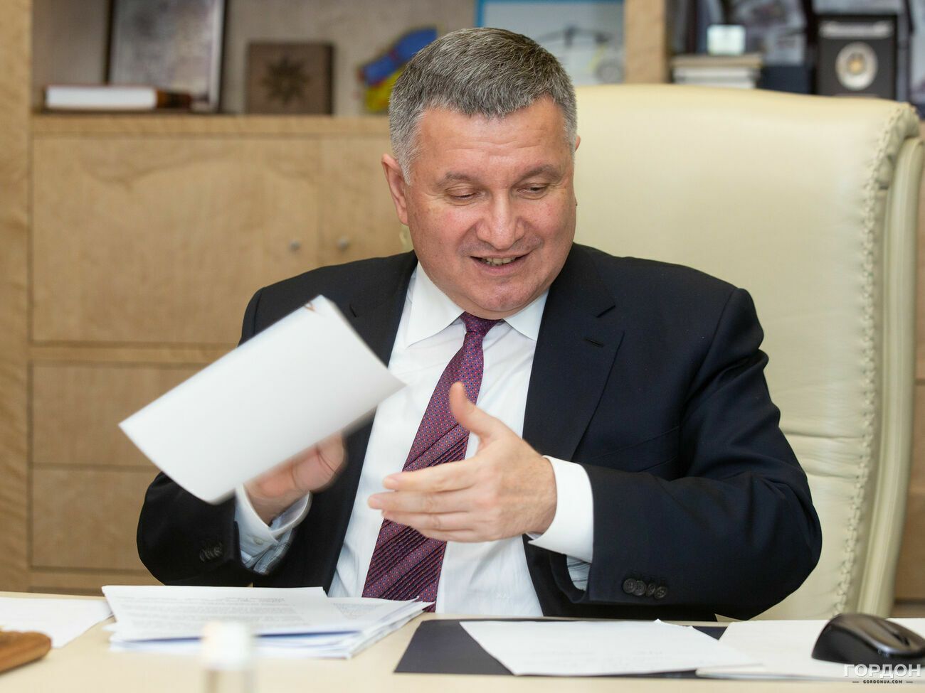 Аваков: Глава СБУ Василий Грицак такие материалы Порошенко показывал и давал. И у него было более чем достаточно оснований