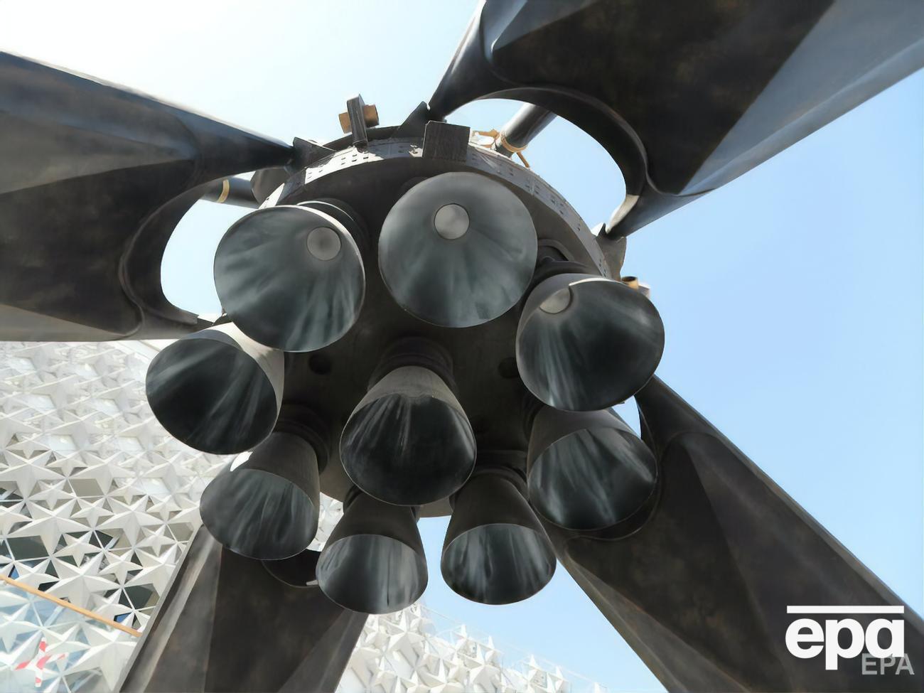 У&nbsp;Falcon 9 девять двигателей