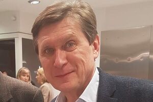 Порошенко дискредитує вакцинацію серед населення. Це явно не імпонує статусу колишнього президента, який хизується своєю проєвропейськістю