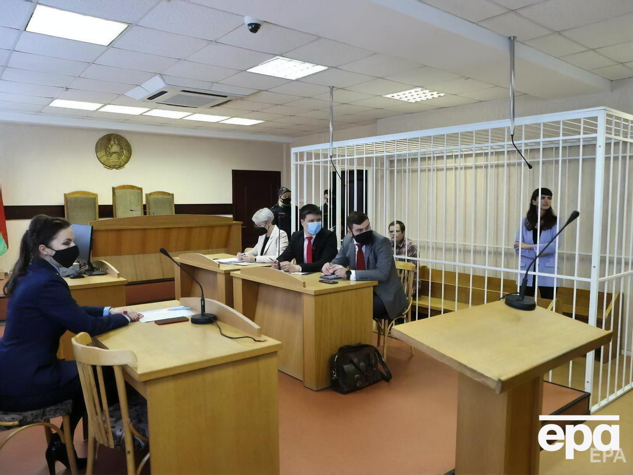 Сорокіна звільнили в залі суду, Борисевич залишилася під вартою