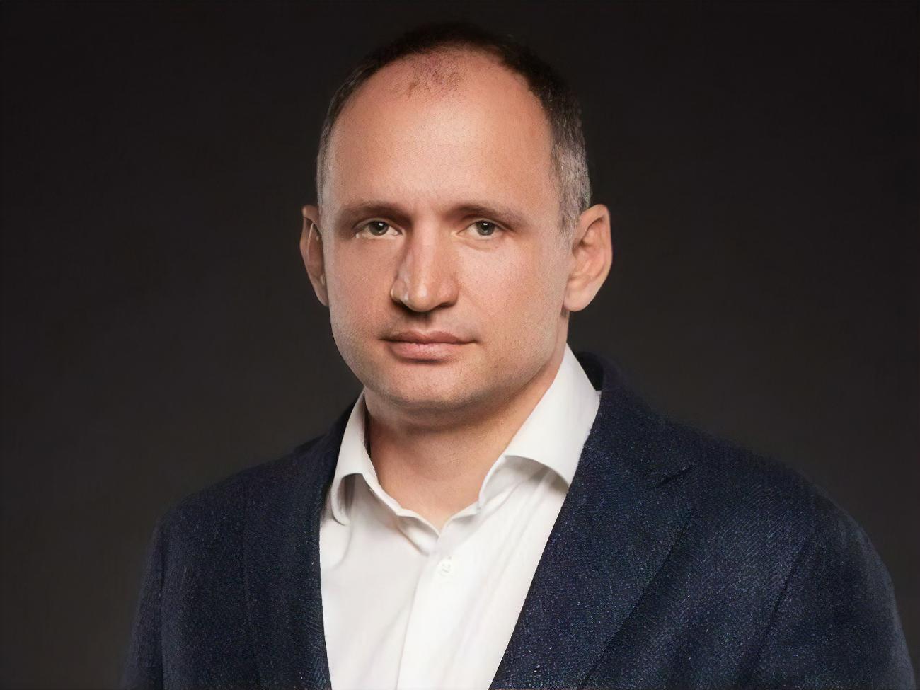 Татаров із серпня 2020 року працює в Офісі президента