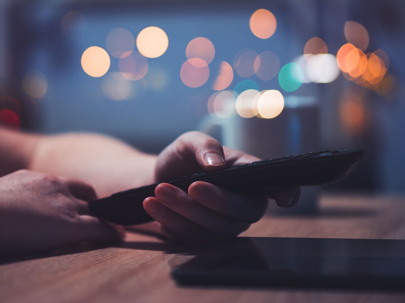 "Перший незалежний" отключили от вещания на спутнике, а затем и в кабельных сетях