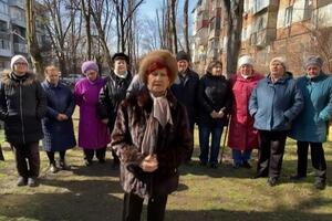 "Просто аморальність, суцільна аморальність!" – охарактеризували Clubhouse учасники "Загонів Путіна"