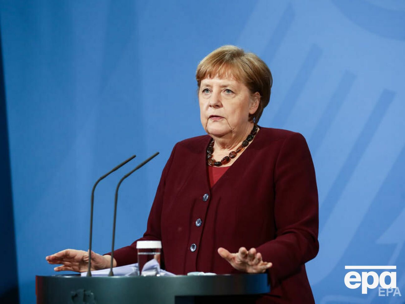 Меркель: Так, я готова зробити щеплення препаратом від AstraZeneca