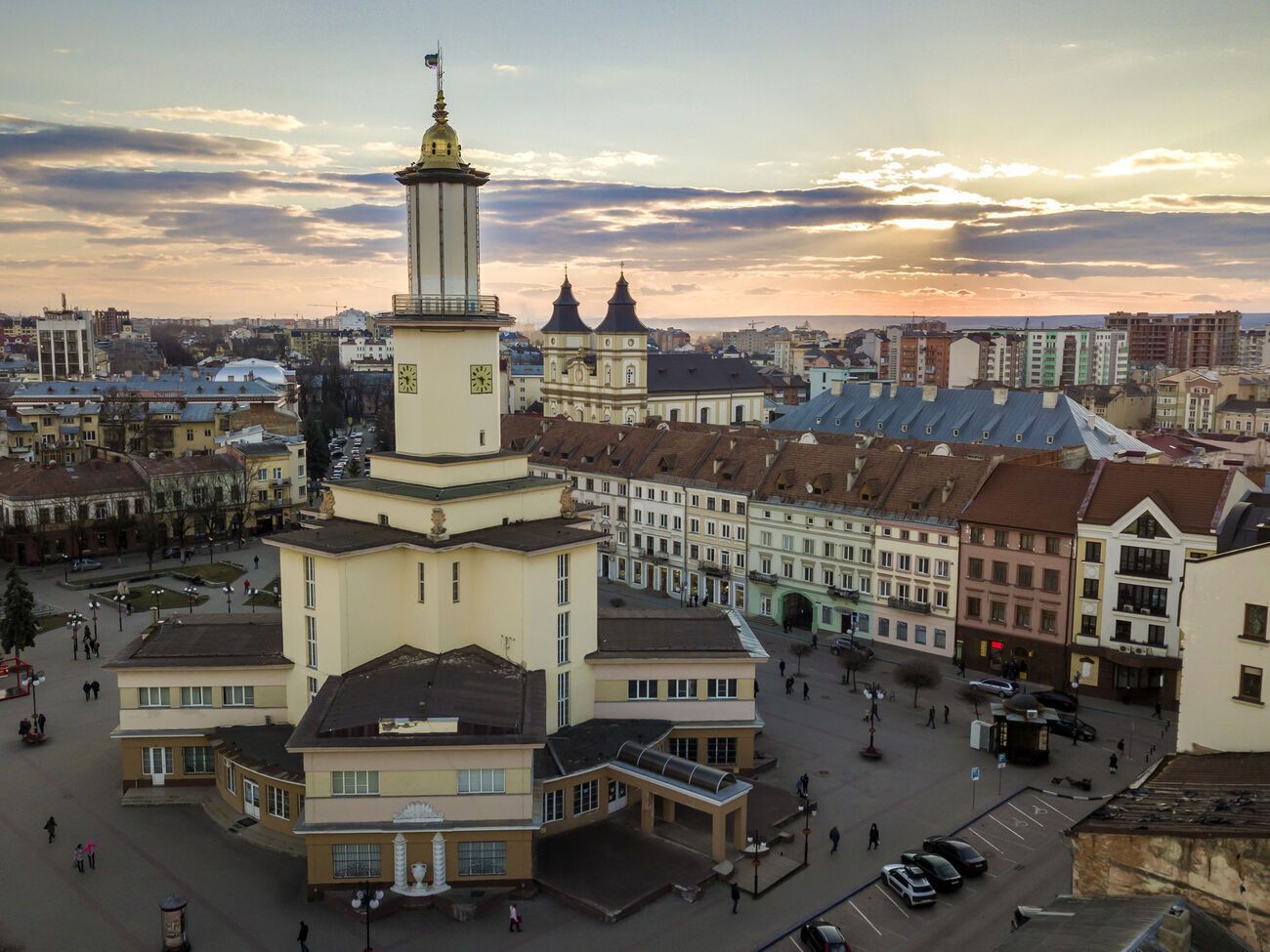 В Івано-Франківську фіксують скорочення кількості госпіталізацій із коронавірусом