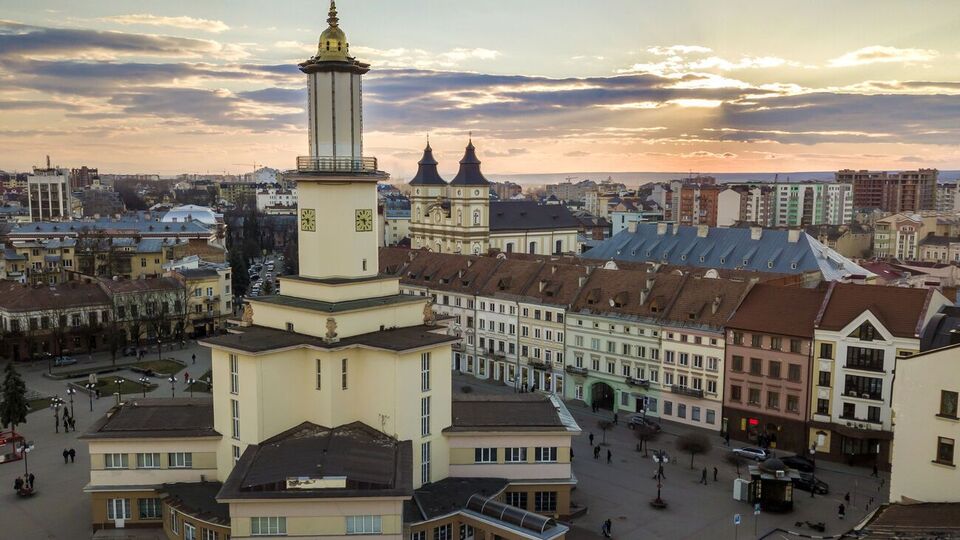 В Івано-Франківську фіксують скорочення кількості госпіталізацій із коронавірусом