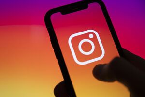 Instagram користується 1 млрд осіб