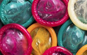 Управделами президента России заказало более 2300 упаковок презервативов