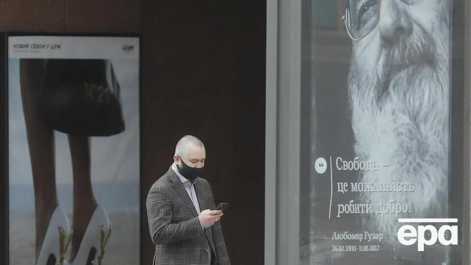 В Україні понад 1,55 млн осіб заразилося коронавірусом