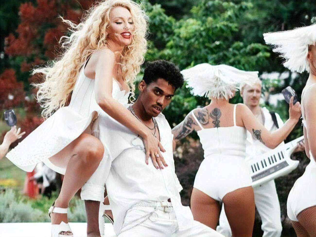 Ежов:&nbsp;Оля &ndash; она классная, она добрая. Всегда поможет, всегда откликнется