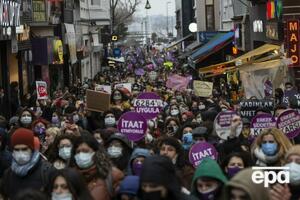 Протест проти виходу країни зі Стамбульської конвенції в Туреччині