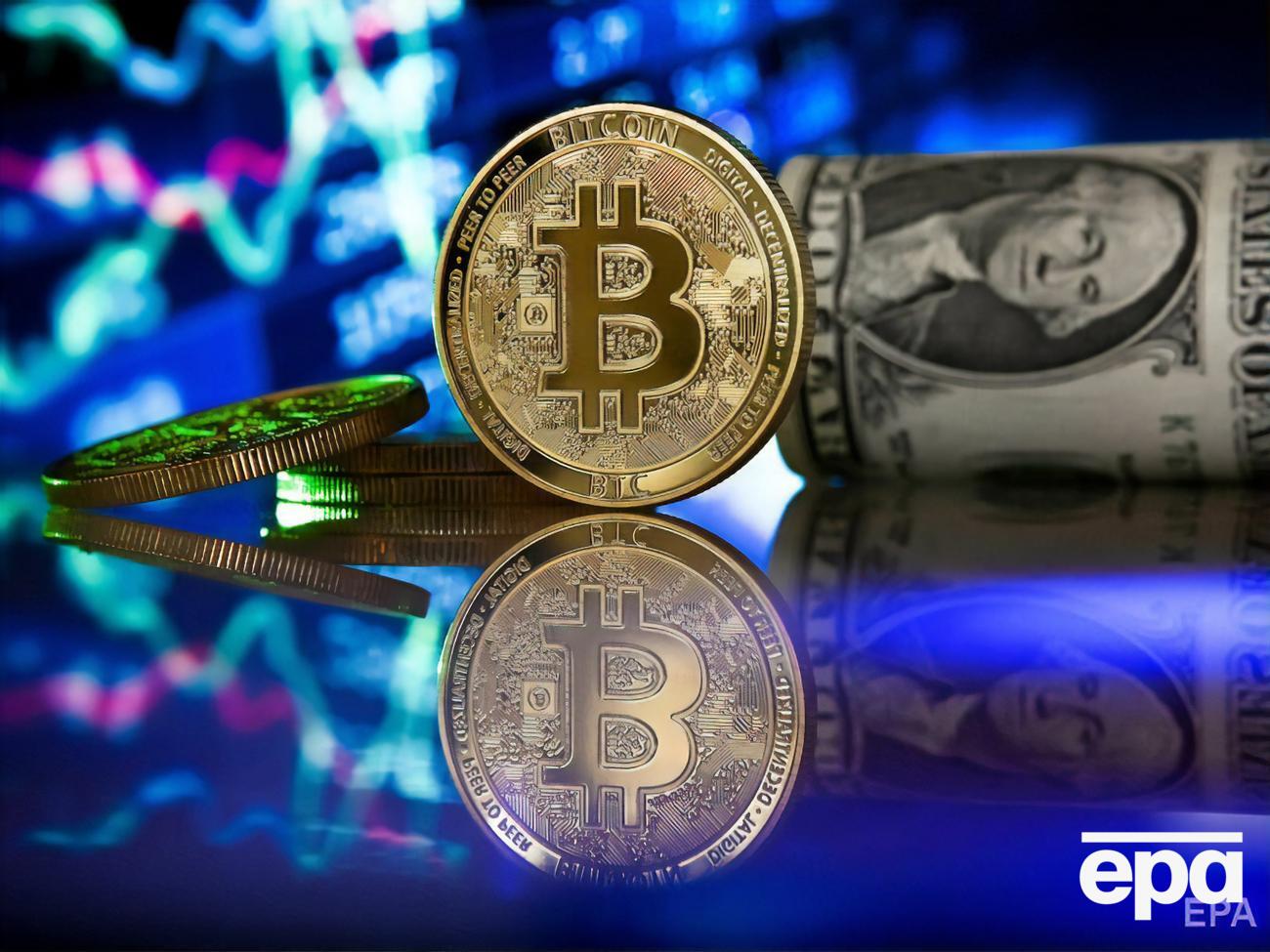 Вартість біткоіна сягала рекордних $60 тис.