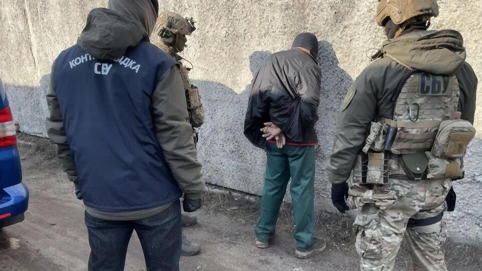 Задержанный хотел получить российское гражданство