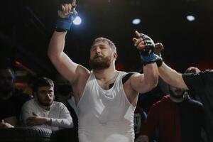 Хадзиеву был 31 год