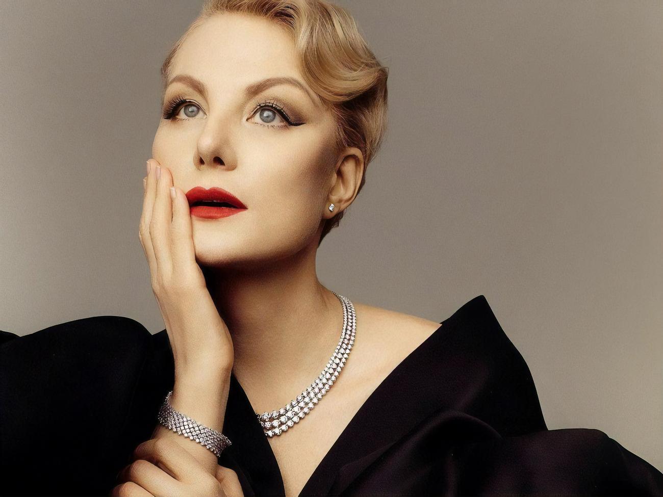 Литвинова:&nbsp;Вчера спектакль, сегодня спектакль, и так будет всегда