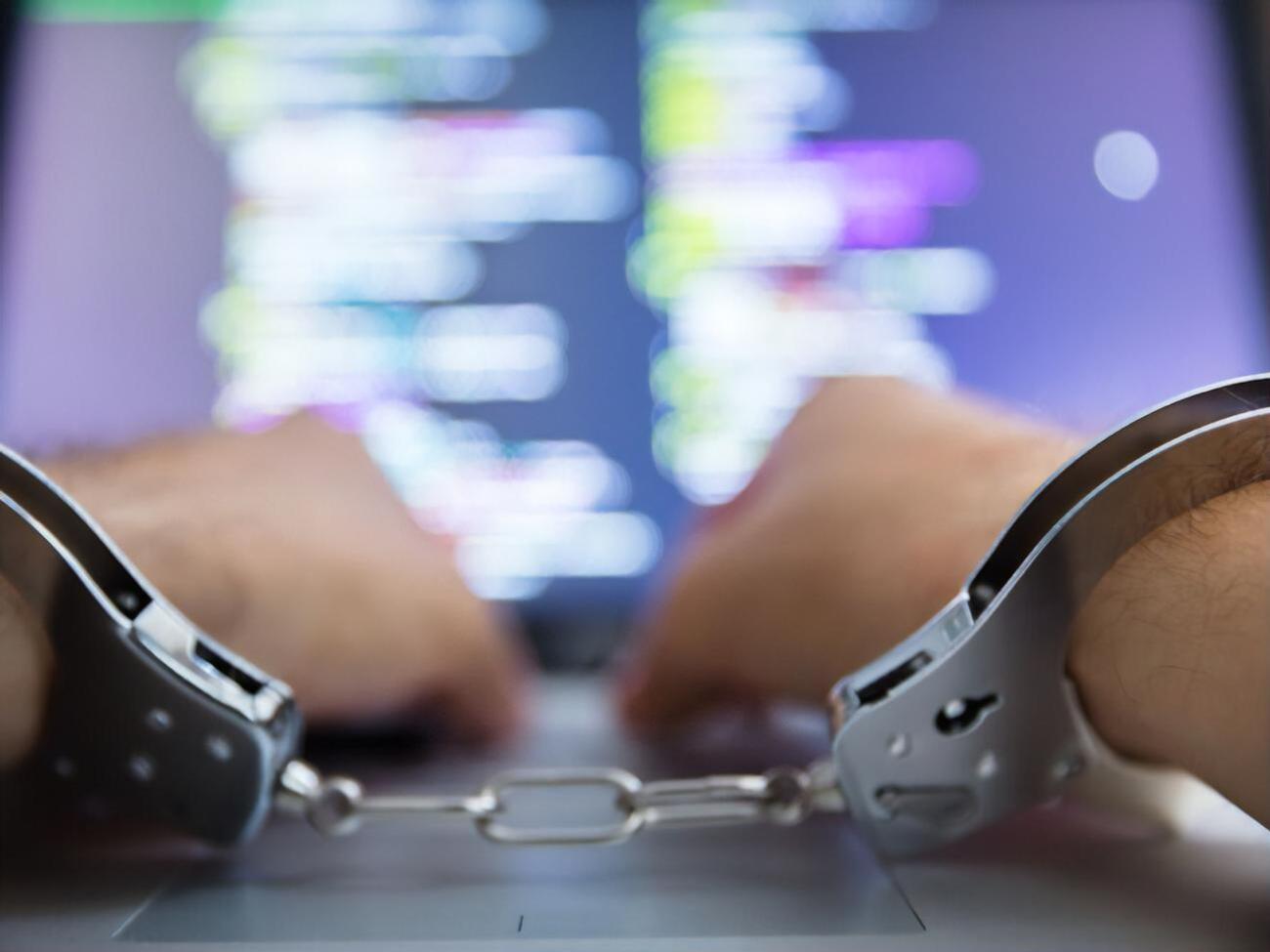 Мужчине грозит лишения свободы от 10 до 15 лет