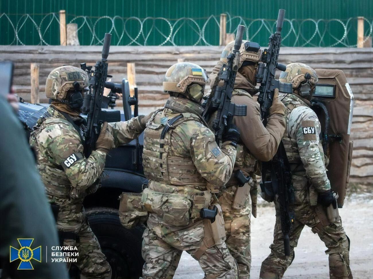 СБУ 24 березня повідомила про припинення діяльності ПВК, у створенні якої підозрюють Семенченка і Шевченка