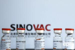 МОЗ планувало закупити 1,9 млн доз вакцини виробництва Sinovac Biotech