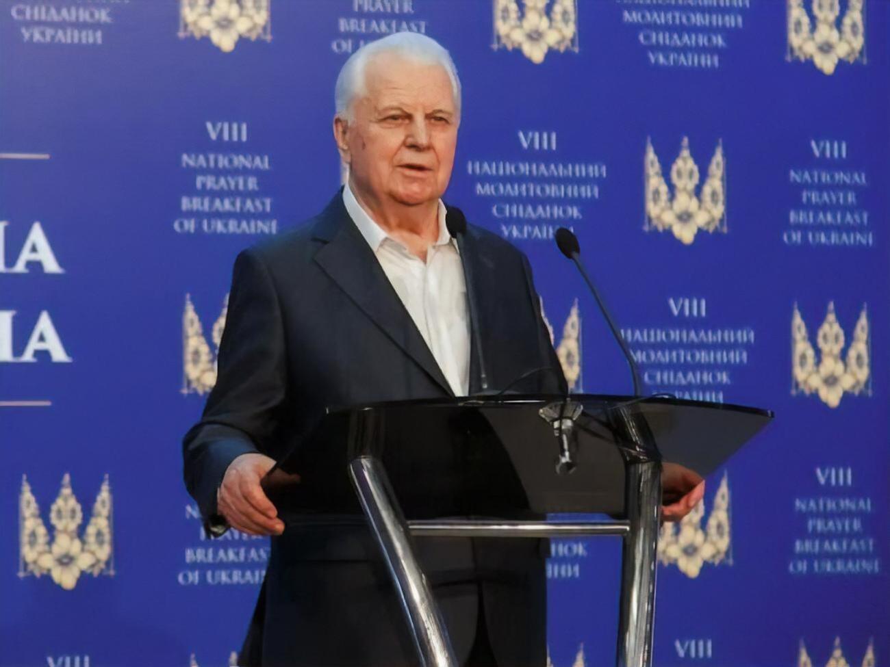 О самочувствии Кравчука после сделанной прививки не сообщается