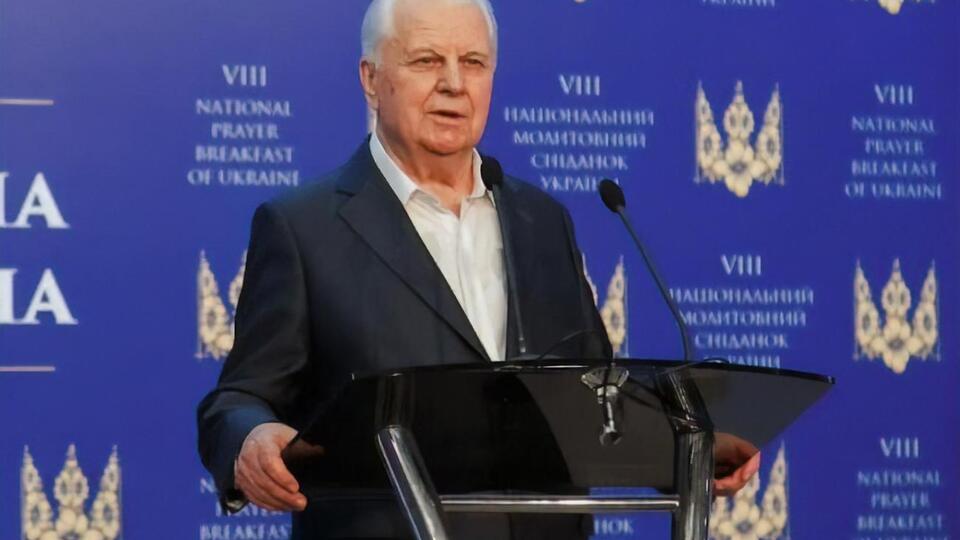 Про самопочуття Кравчука після зробленого щеплення не повідомляють