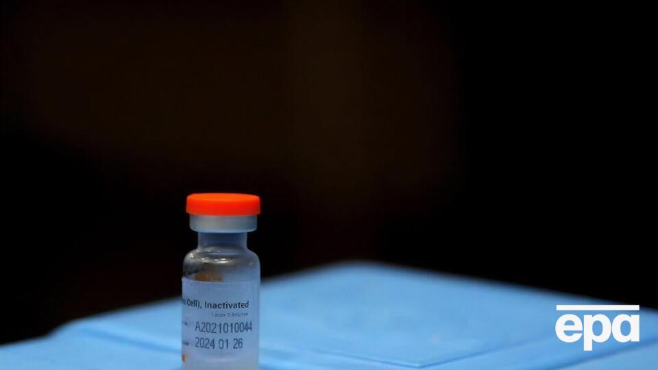 Вакцина CoronaVac прибула в Україну 25 березня