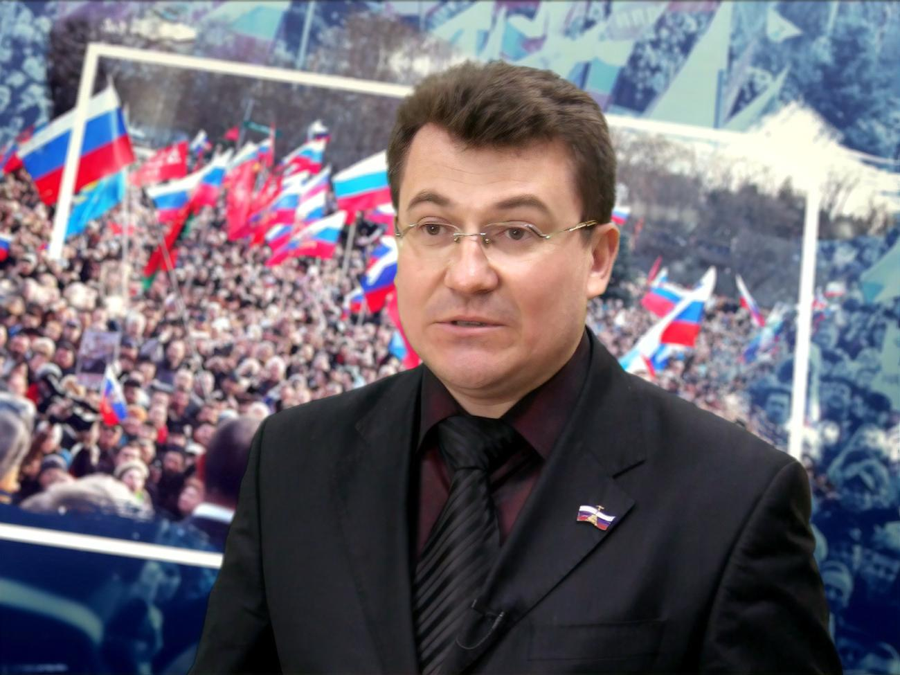 Комелов переконаний, що "референдум" у Криму був законним