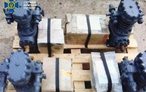 Товар хотіли провезти через кордон на підставі документів, що містять недостовірні дані