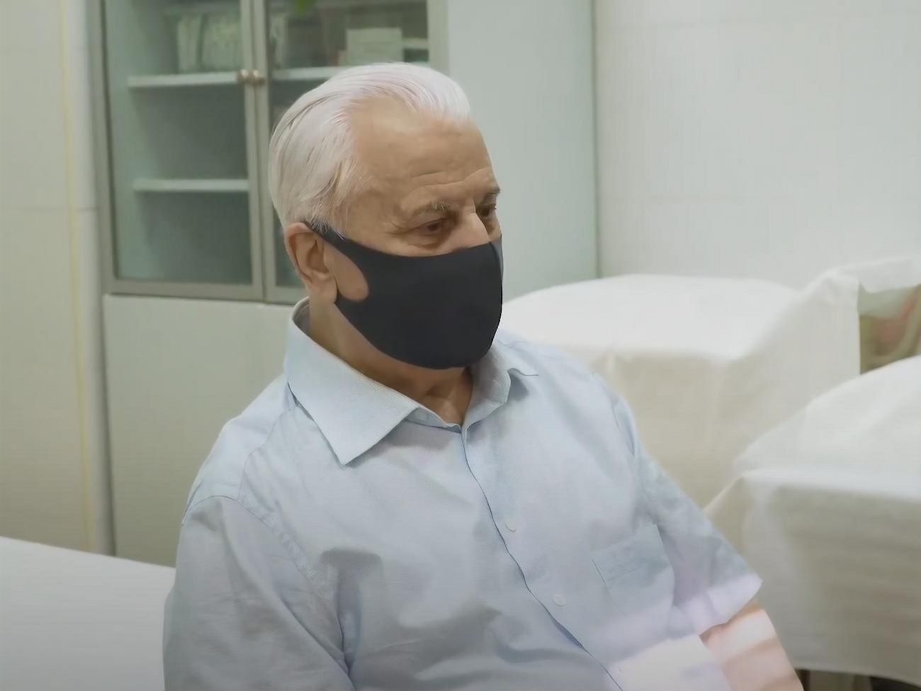 Кравчук вакцинувався 25 березня