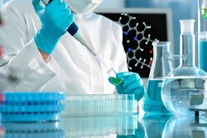 Закон освобождает от ответственности производителей и медработников