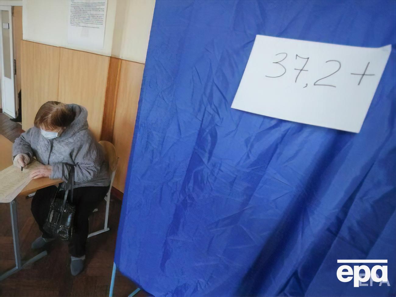 В двух областях Украины сегодня проходят выборы в парламент