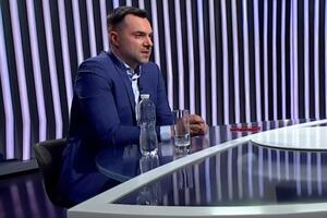 Арестович: Наше завдання – зупинити військову складову