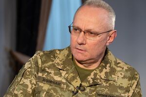 Хомчак: Як може відповісти головнокомандувач Збройних сил України, який воював із підрозділами і частинами збройних сил Російської Федерації?