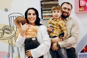 Джамала: Ми вирішили показати реальних батьків, які проводять час зі своїми дітьми. А ще вперше показана моя сім'я і мій типовий день