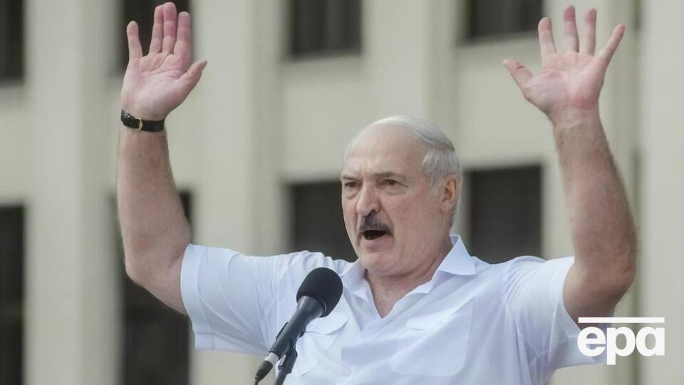 Вопрос лишения звания Лукашенко (на фото) ректор вуза назвал политико-правовым