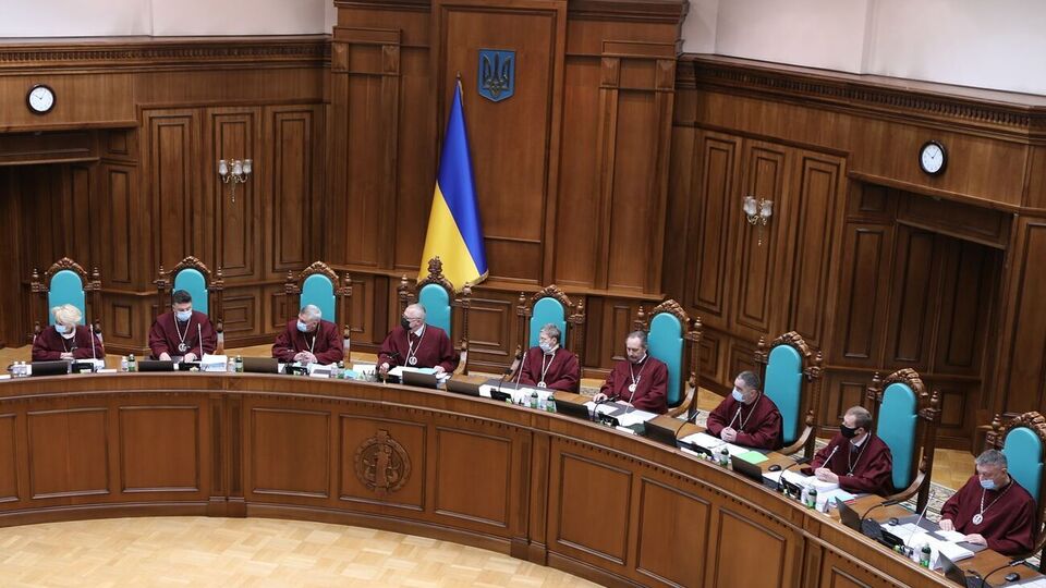 Укази про призначення Касмініна і Тупицького у КСУ скасували в межах перегляду всіх указів Януковича