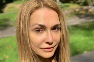 Сумская родила младшую дочь в 2002 году